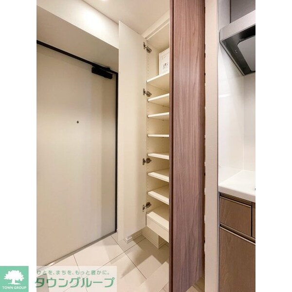 玄関(シューズボックス)