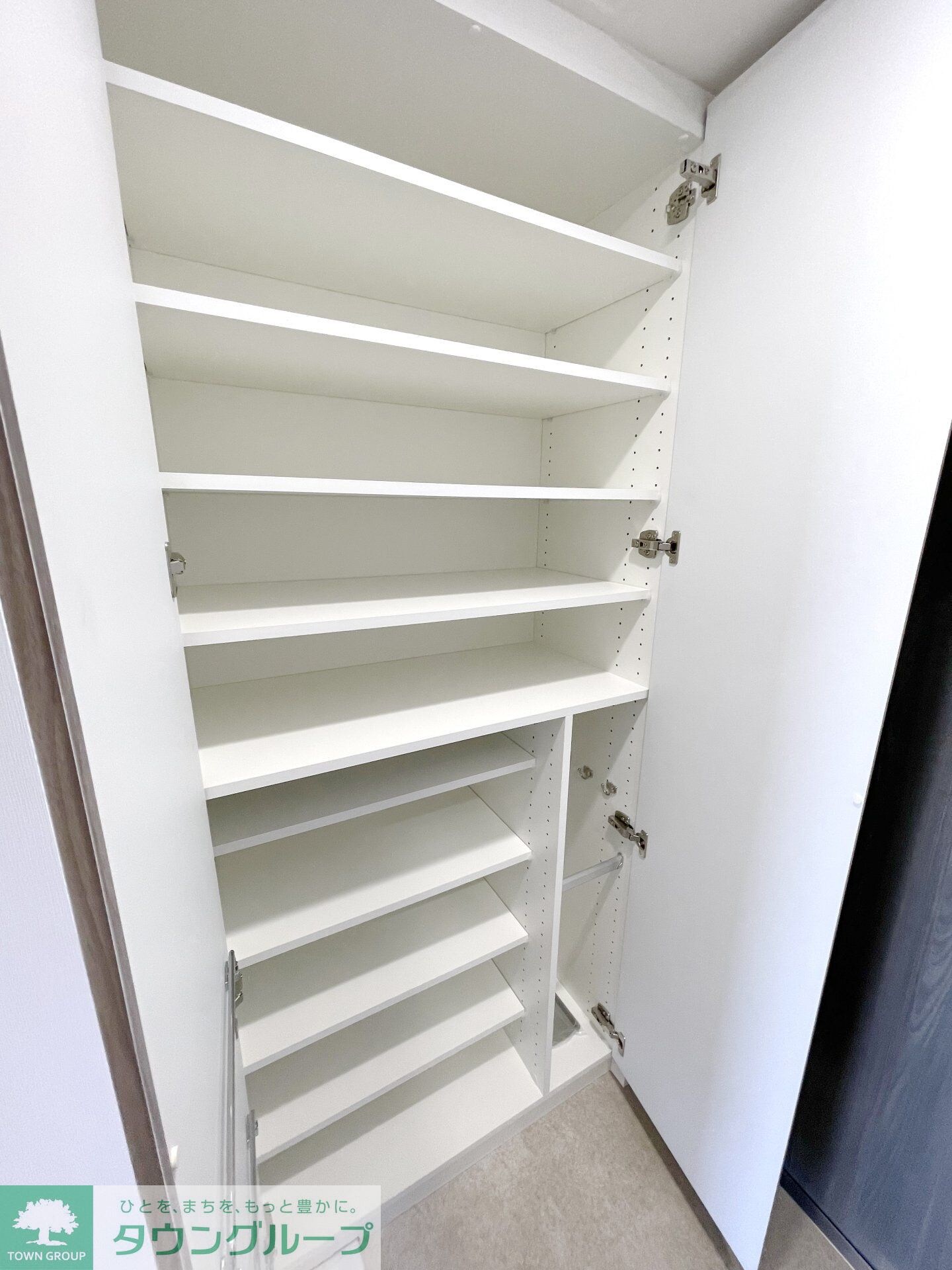 物件内観写真8　(収納)