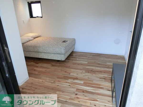 寝室(家具家電配置イメージ)