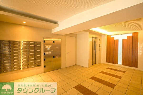 エントランス(エントランス)