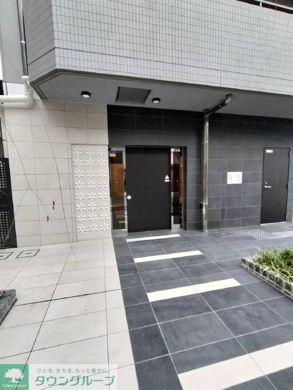 エントランス(エントランス)