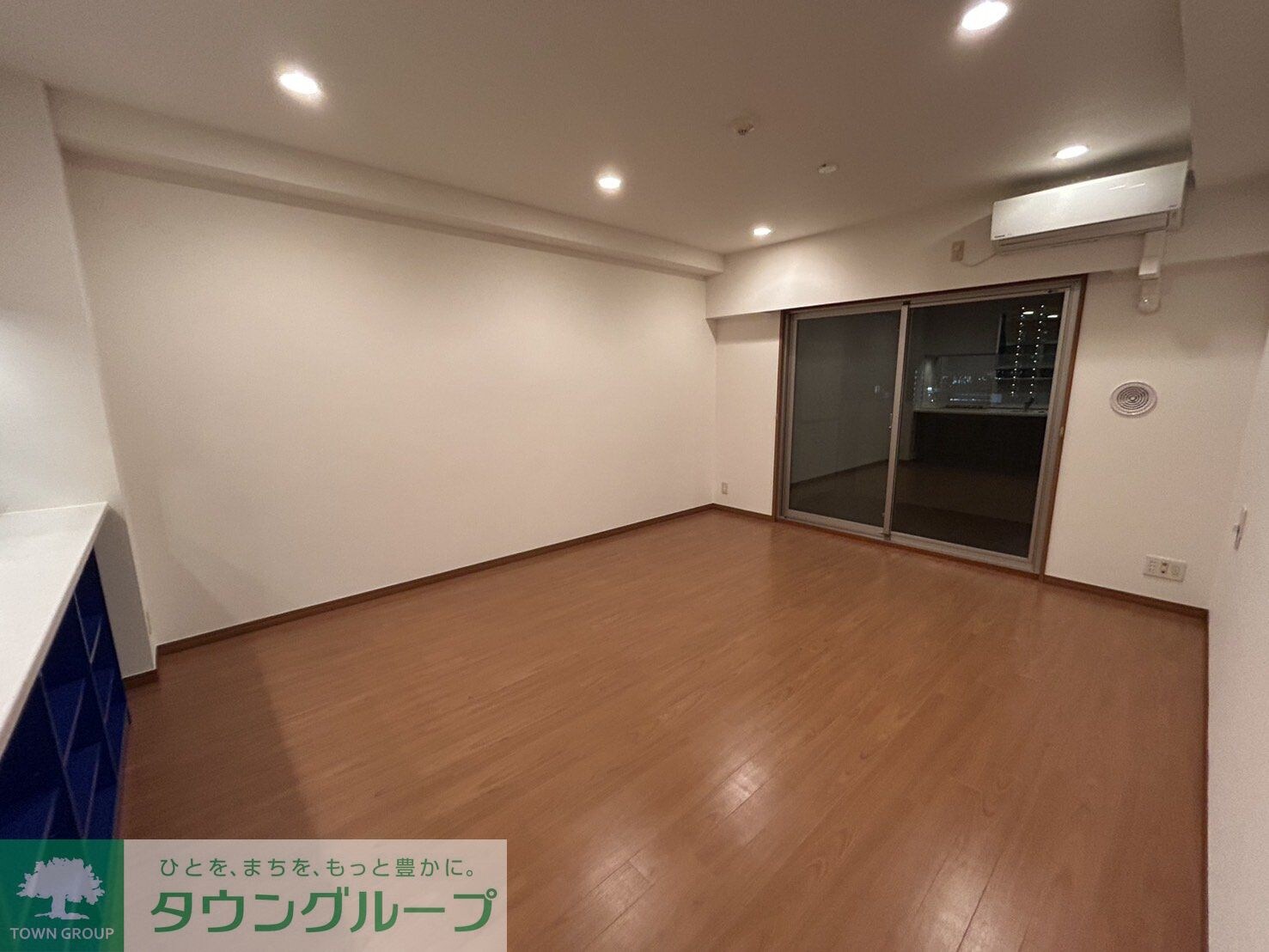 物件内観写真2　(リビング/居室)