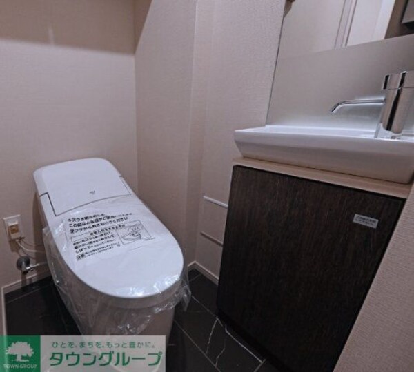 トイレ(※別号室参考写真)