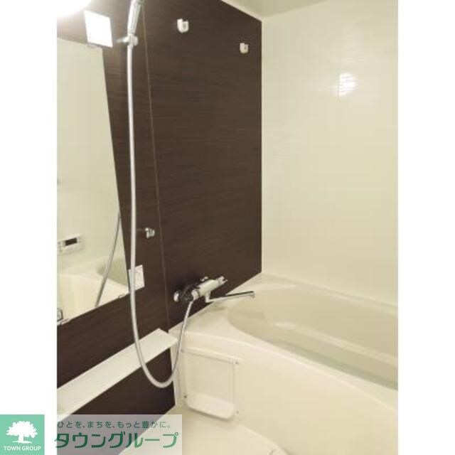 物件内観写真3　(※写真は同タイプ住戸です。)