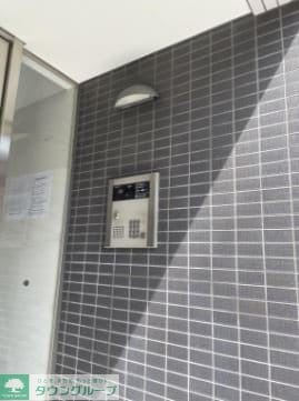 物件内観写真14　(エントランス)