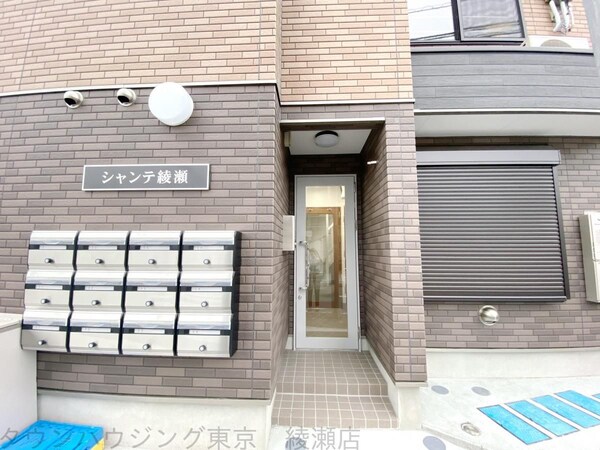 エントランス(エントランス)