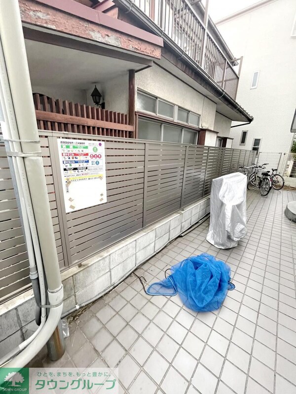 エントランス(バルコニー)