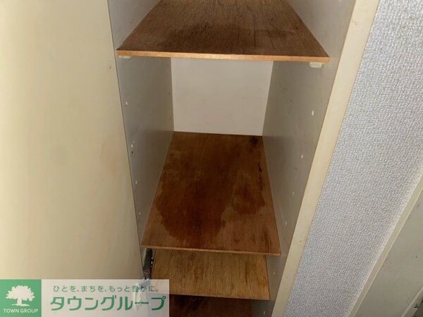 玄関(シューズボックス)