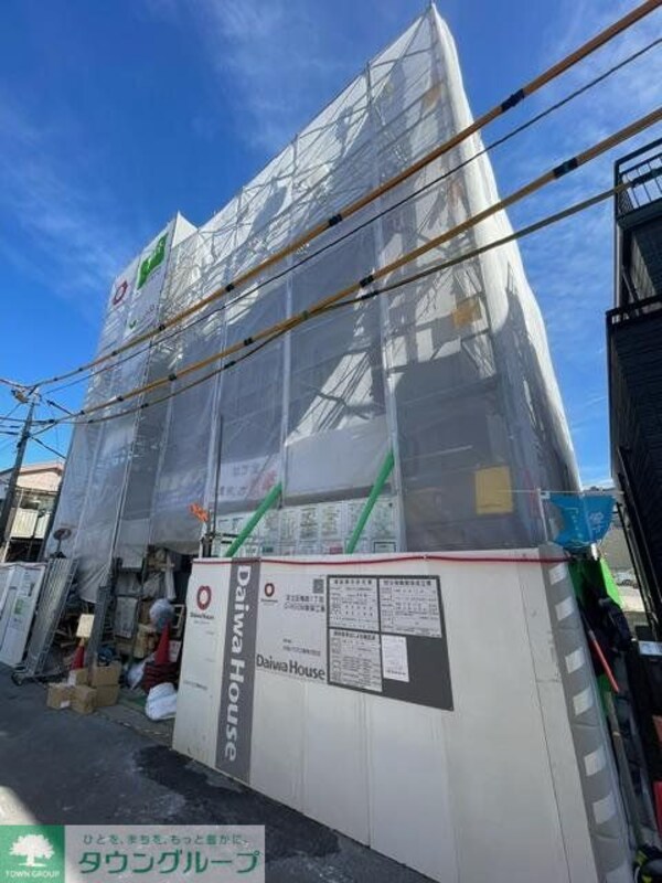 ロビー(駐車場)