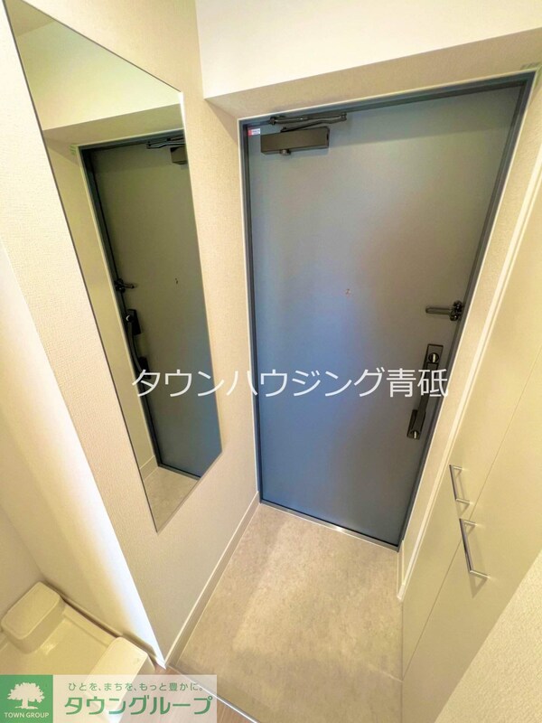 玄関(玄関)