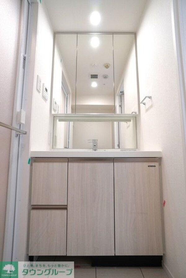 洗面(※写真は同タイプ住戸です。)