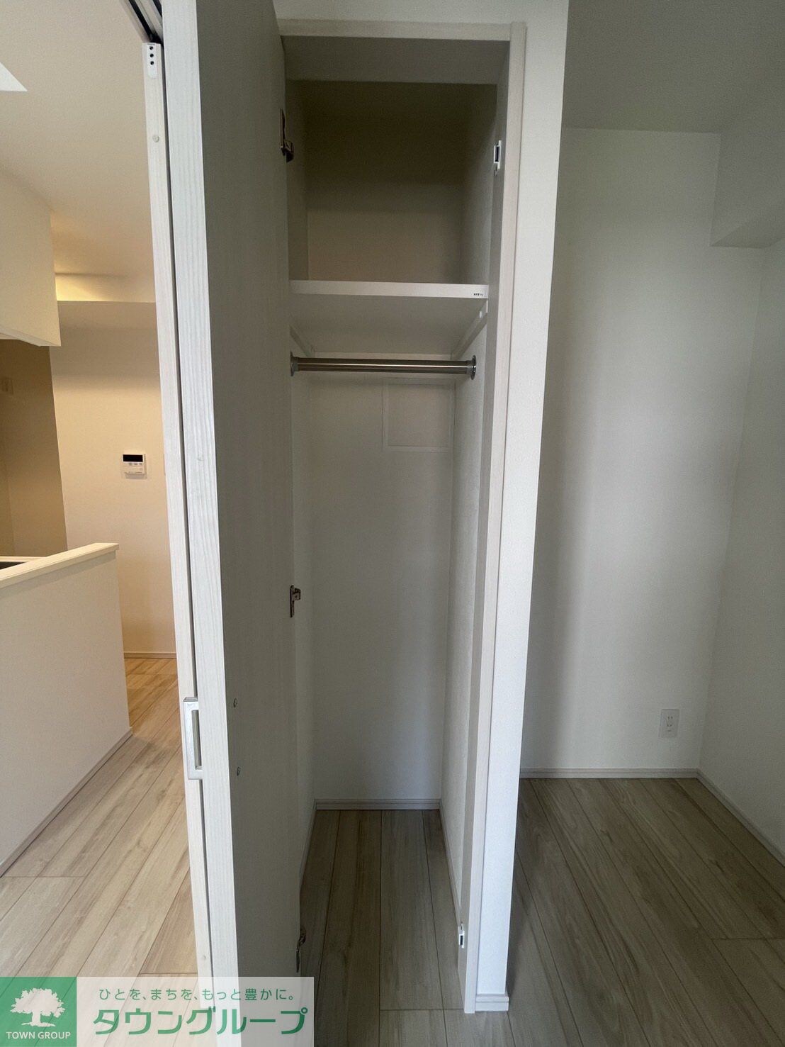 物件内観写真15　(収納)