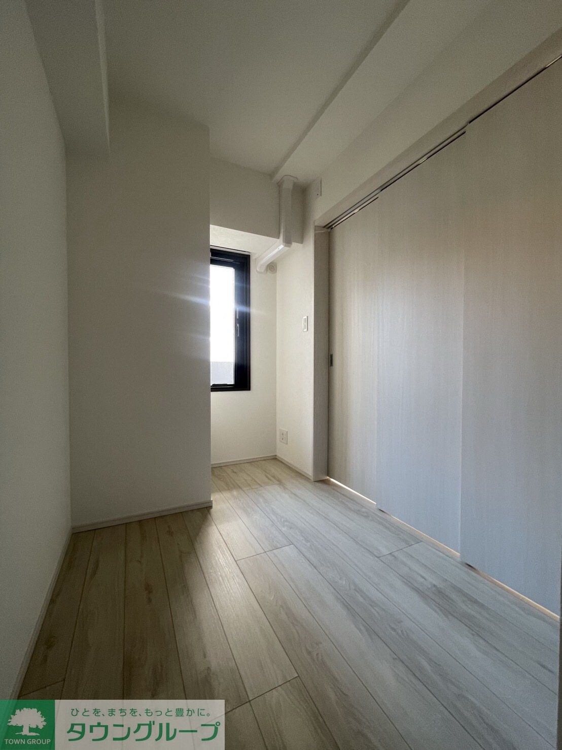 物件内観写真18　(リビング/居室)