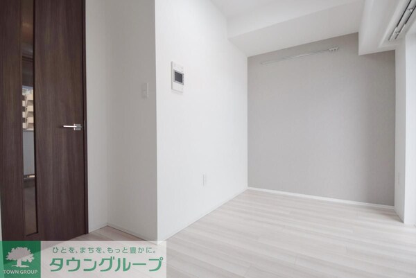 リビング・居室(※別号室参考写真)
