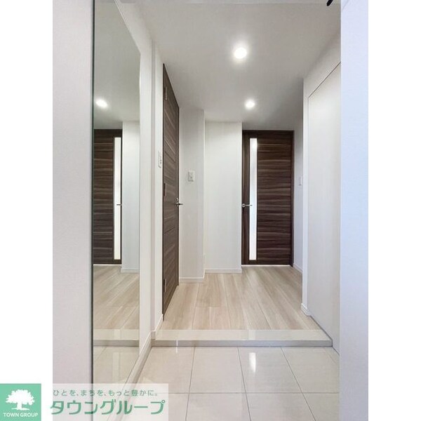 玄関(同タイプ写真　※現況優先)