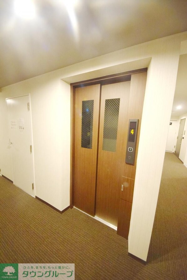 設備(エレベーター)