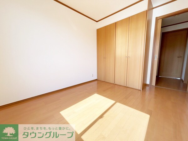 リビング・居室(洋室約5.1帖)