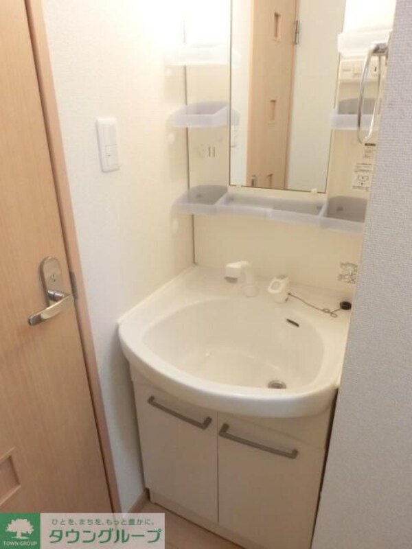 洗面(独立洗面台を完備)