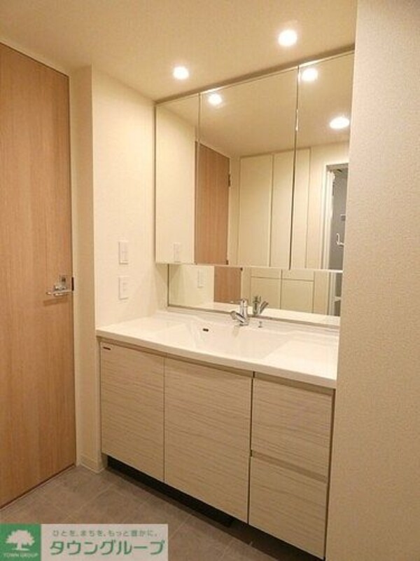 洗面(洗面台　内装済)