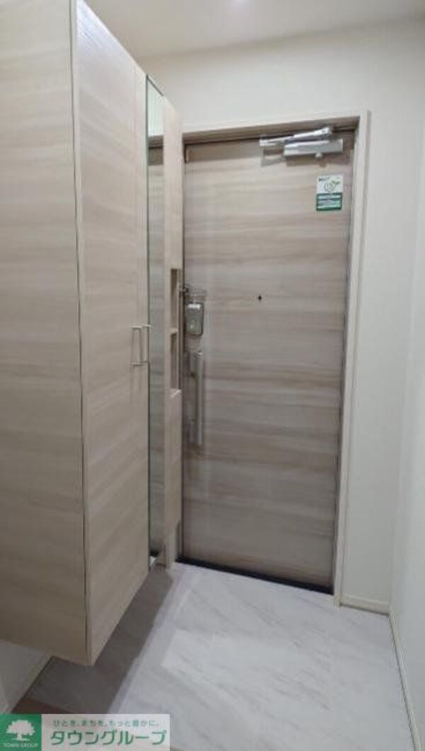 玄関(参考写真)