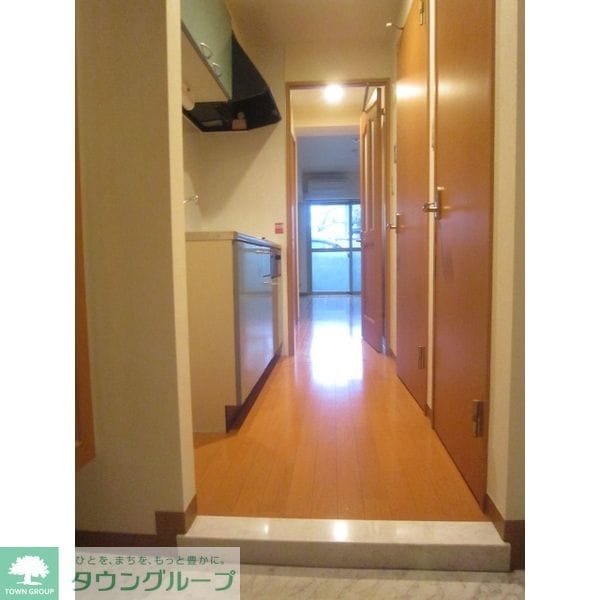 玄関(※別号室参考写真)