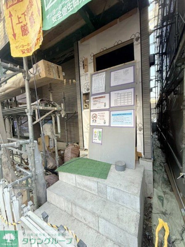 エントランス(エントランス)