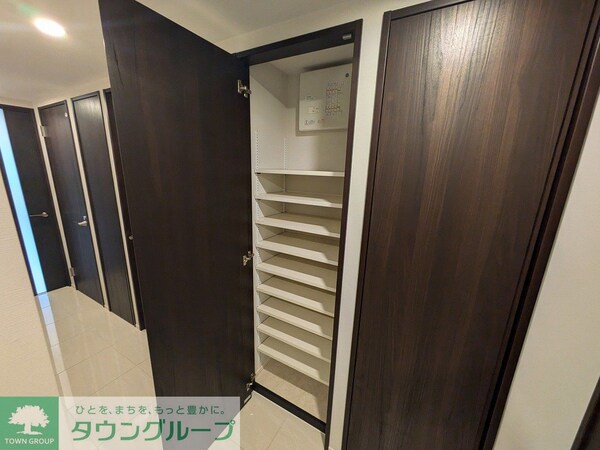 収納(お問合せは(株)タウンハウジングレジデンス事業部【03-…)