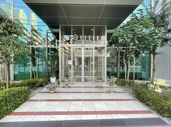 エントランス(エントランス)