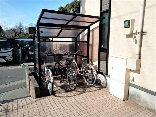 共有部分(自転車置き場)