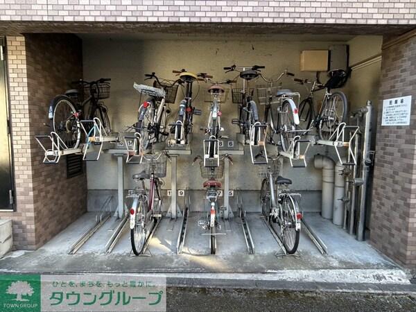 設備(駐車場)