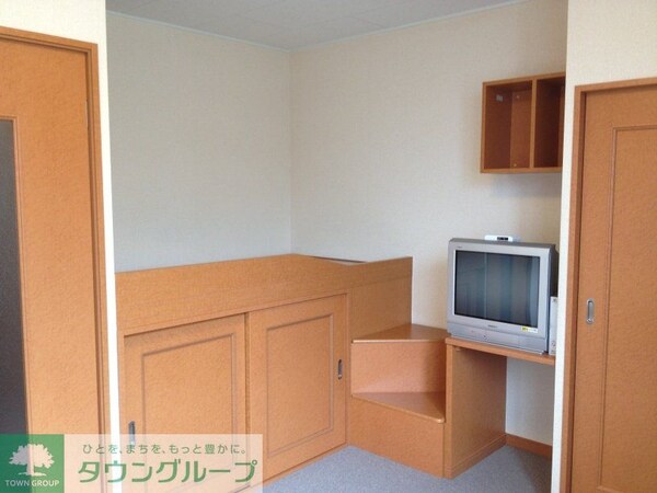 その他室内・内装(ベッド下に収納スペースあり)