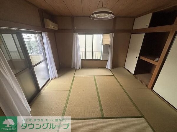 寝室