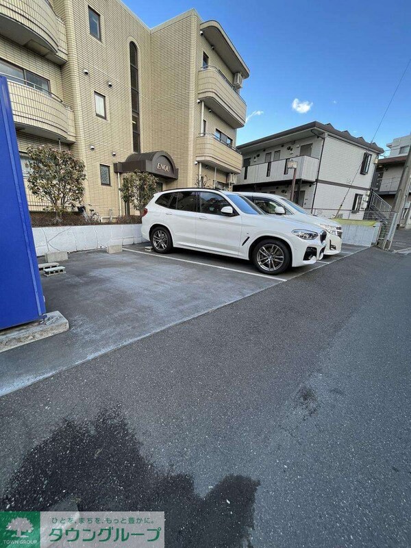 駐車場(駐車場)