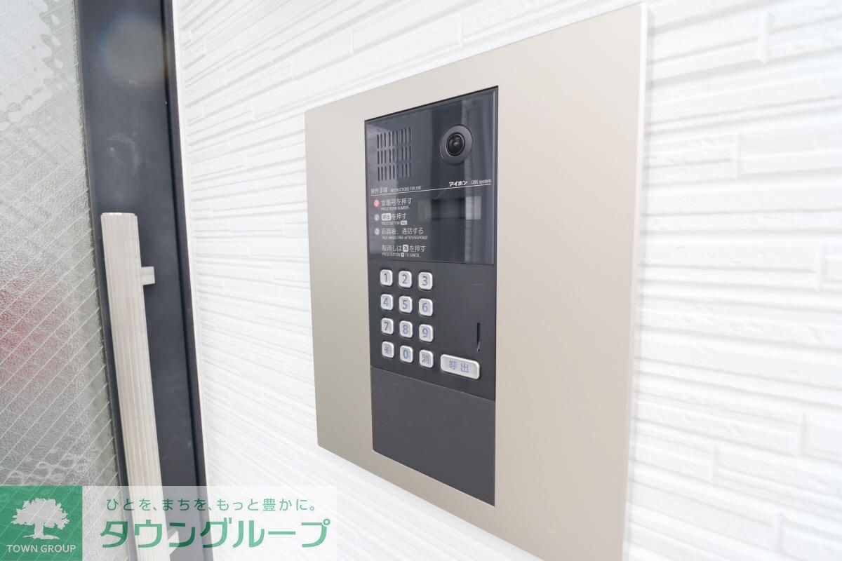 物件内観写真11　(エントランス)