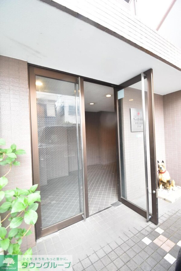 ロビー