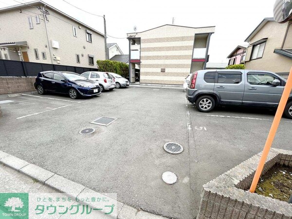 駐車場(駐車場)