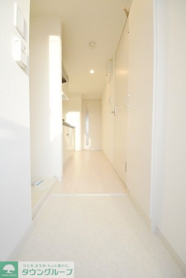 玄関(★オンライン内見対応可能★来店不要★タウンハウジング大和店★)