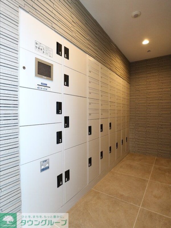 エントランス(エントランス)