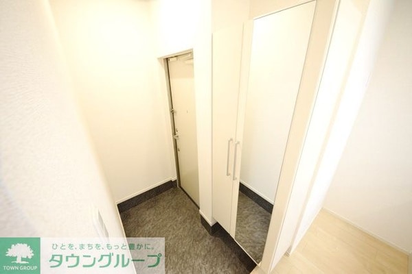 玄関(★オンライン内見対応可能★来店不要★タウンハウジング大和店★)