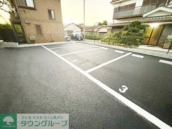 駐車場(駐車場)