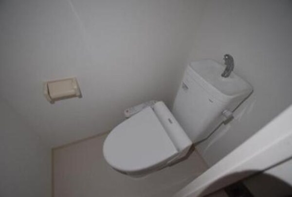 トイレ(トイレ)