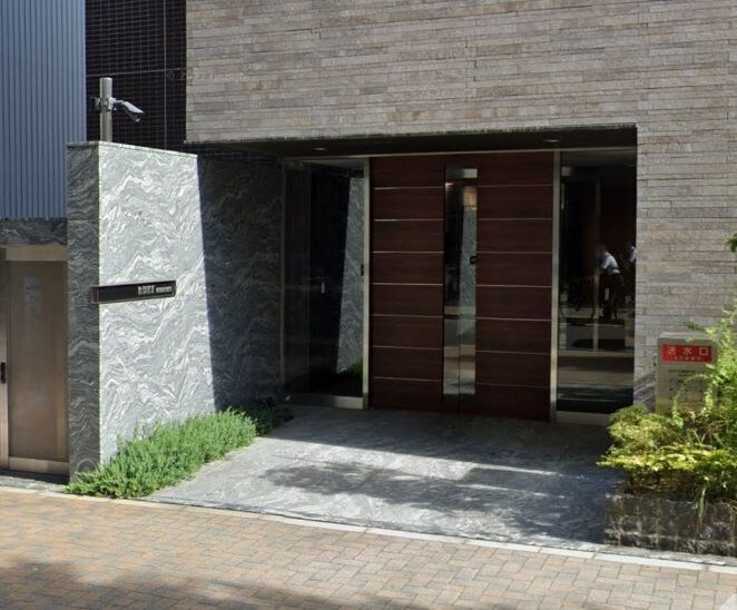 物件内観写真3　(エントランス)