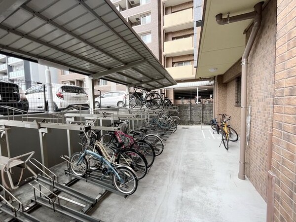 駐車場(駐車場)