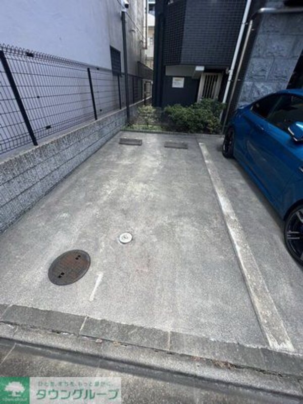 駐車場(駐車場)