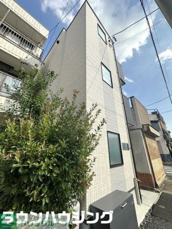 外観(スタイリッシュな外観です)