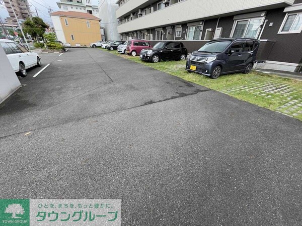 駐車場(駐車場)