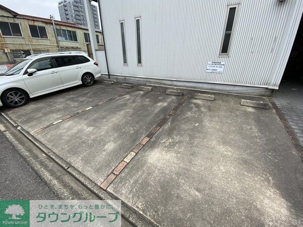 駐車場(駐車場)