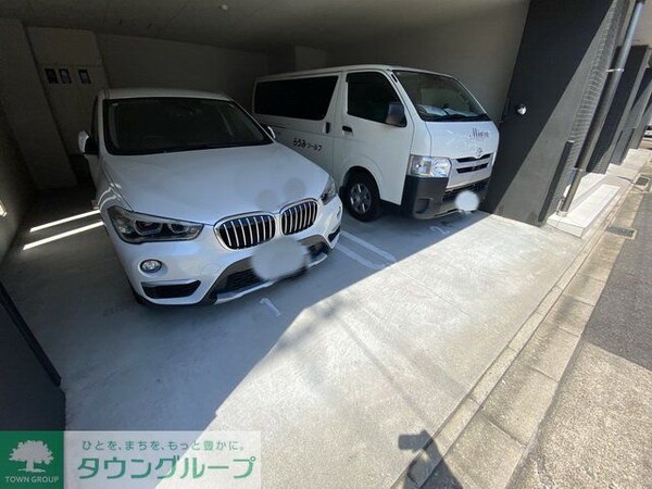 駐車場(駐車場)