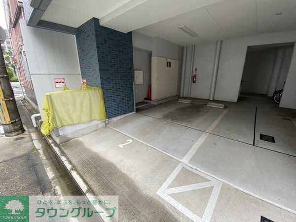 駐車場(駐車場)
