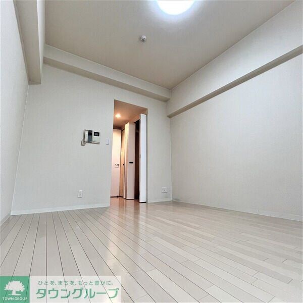 物件内観写真15　(エントランス)